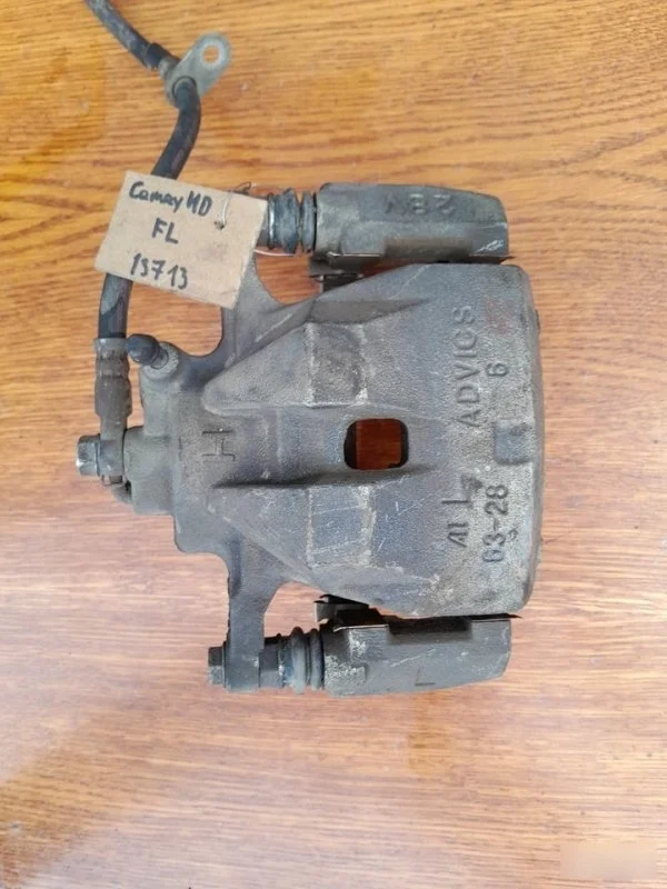 Суппорт Toyota Camry 2010 4775033340 ACV40, передний левый