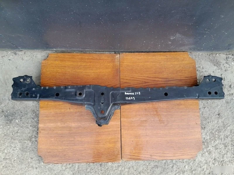 Балка Toyota Avensis 2012 5710402160 ZRT271, передняя