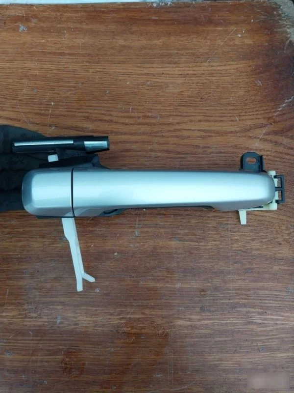 Ручка двери Toyota Land Cruiser Prado 2021 6921160090A0 GDJ150L, задняя правая