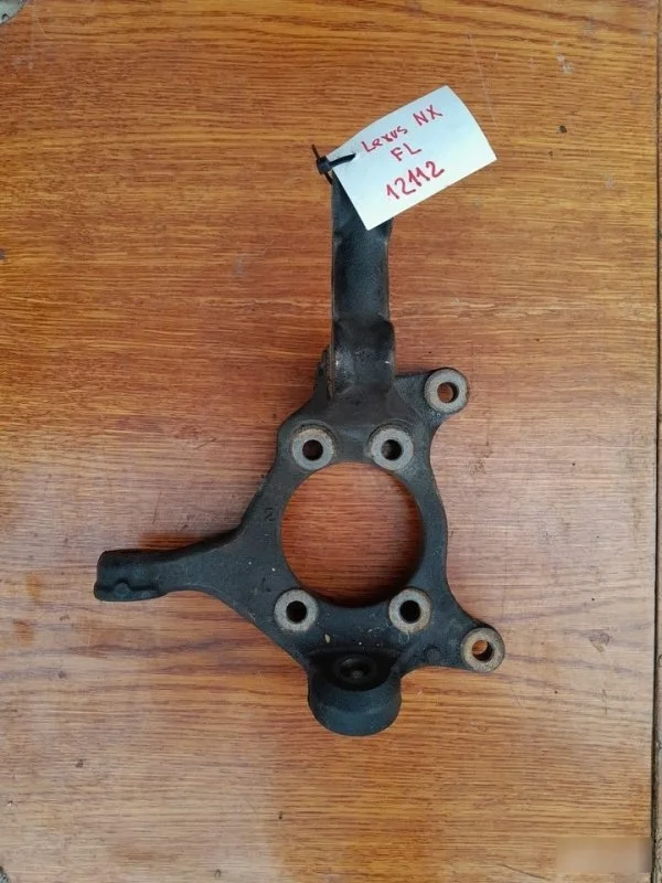 Поворотный кулак Lexus NX200 2015 4321278010 ZGZ10, левый