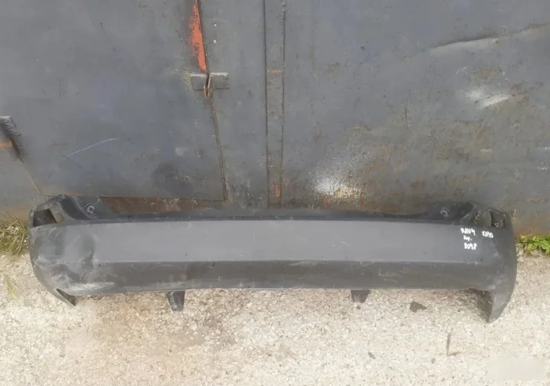 Бампер Toyota RAV4 2013 5215942190 ZSA44, задний