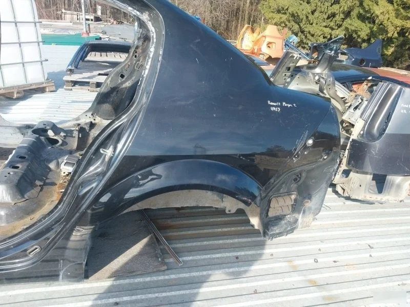 Крыло Renault Megane 2 2006 7751475041 LM2Y K4M, заднее левое