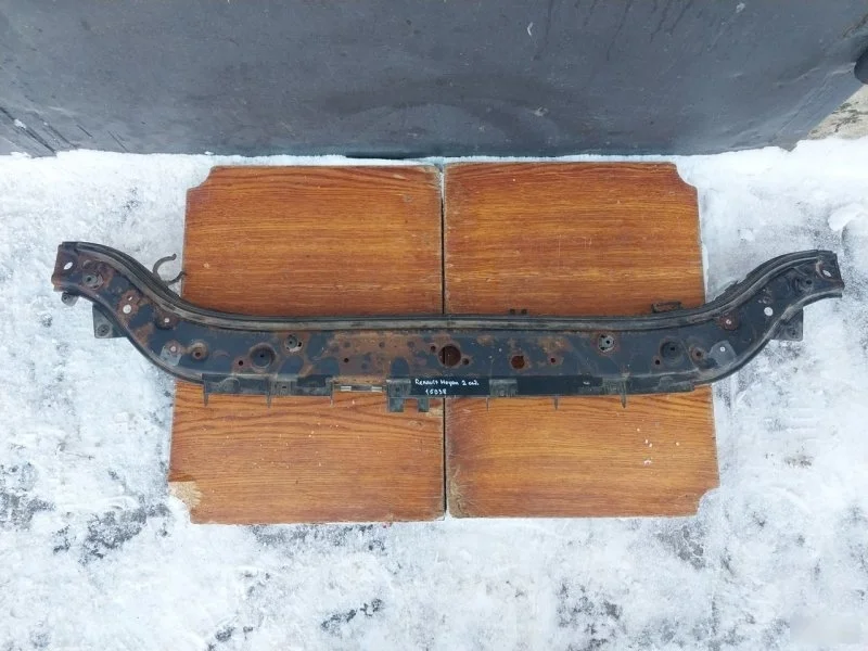 Телевизор Renault Megane 2 2008 8200137494 LM2Y, передний