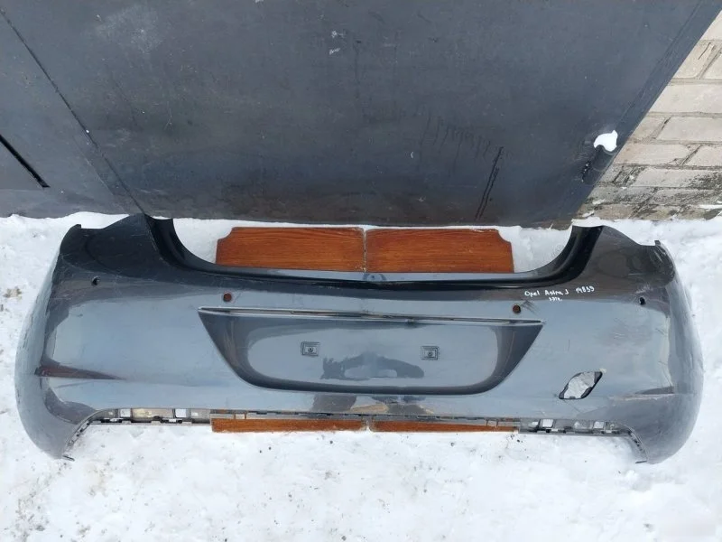 Бампер Opel Astra J 2010 13266587 P10, задний
