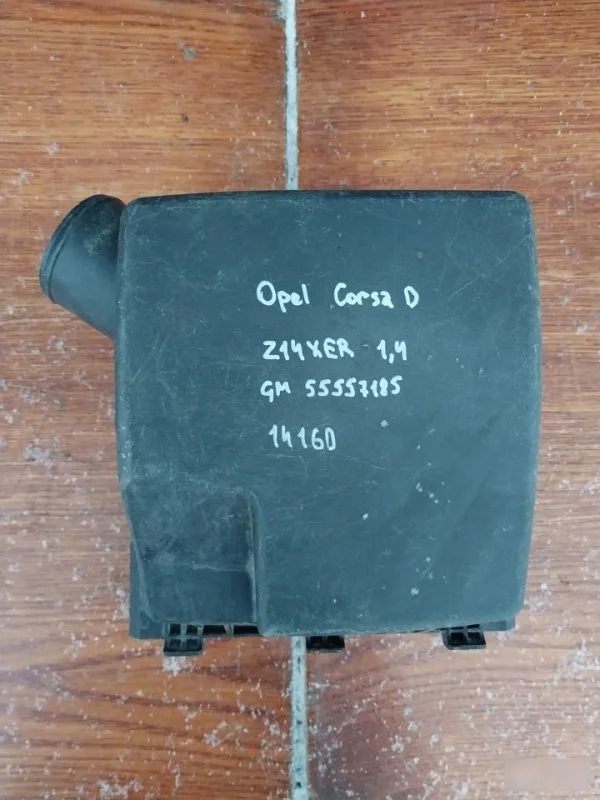 Корпус воздушного фильтра Opel Corsa D 2008 55557185 S07 Z14XEP