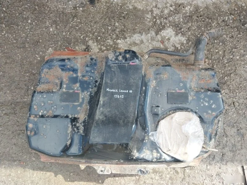 Топливный бак Mitsubishi Lancer 10 2011 1700A279 CY1A 4A92