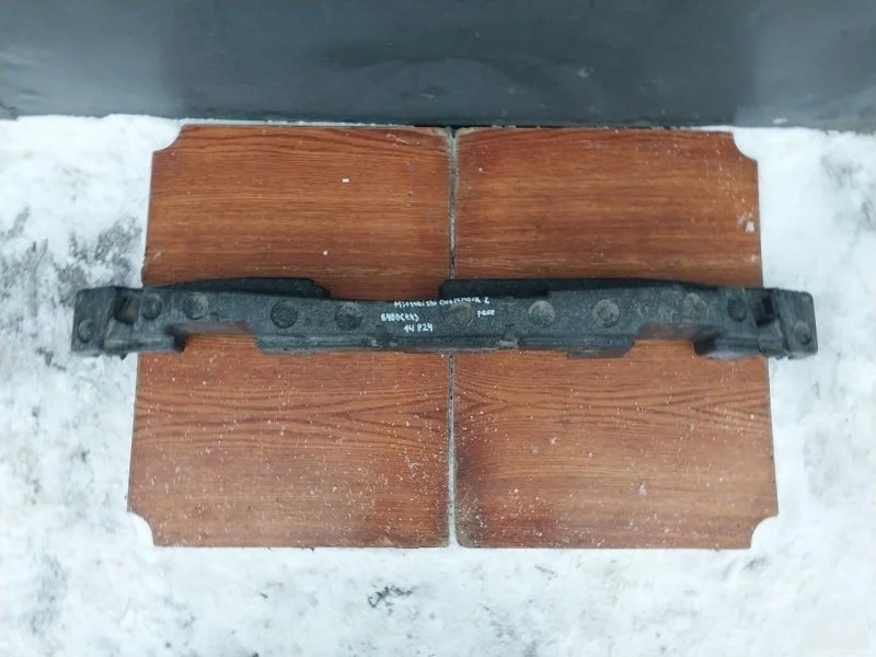 Абсорбер бампера Mitsubishi Outlander 2 2011 6400C443 CW4W, передний