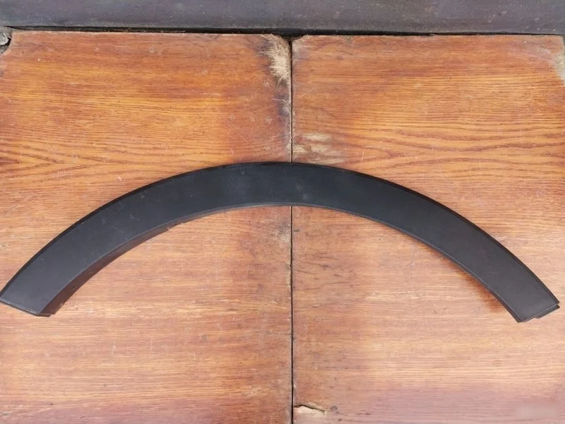 Расширитель арки Kia Sportage 2012 877123U000 SL, передний правый