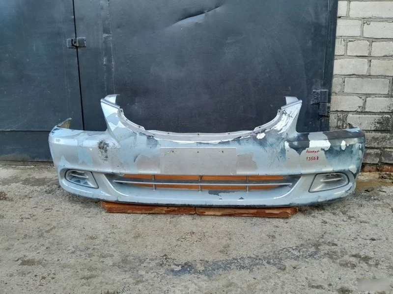 Бампер Hyundai Accent 2003 8651125040 LC2, передний