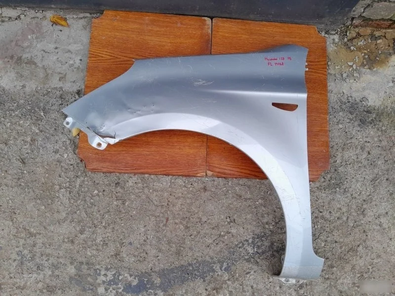 Крыло Hyundai i20 2009 663111J000 PB, переднее левое