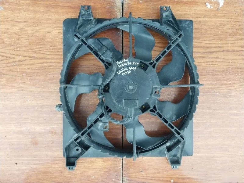 Диффузор радиатора Hyundai Santa Fe 2008 253802B000 CM G6EA, левый