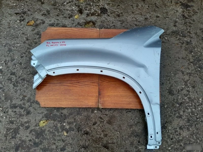 Крыло Kia Sorento 2 2011 663112P020 XM, переднее левое