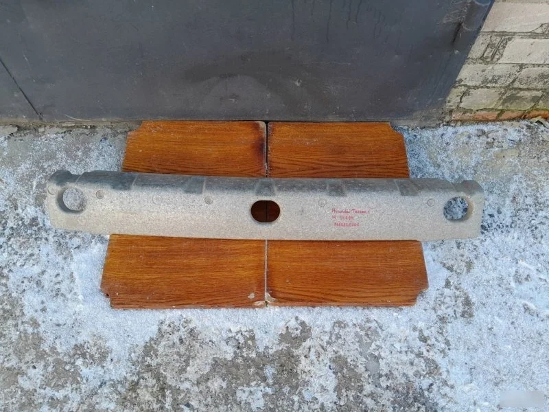 Абсорбер бампера Hyundai Tucson 1 2008 866202E000 JM, задний