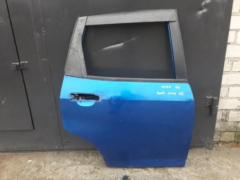 Дверь Honda Jazz 2005 67510SAAG00ZZ GD1, задняя правая