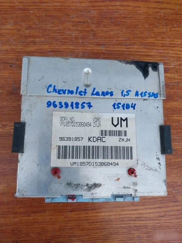 Блок управления ДВС Chevrolet Lanos 2008 96391857 T100 A15SMS