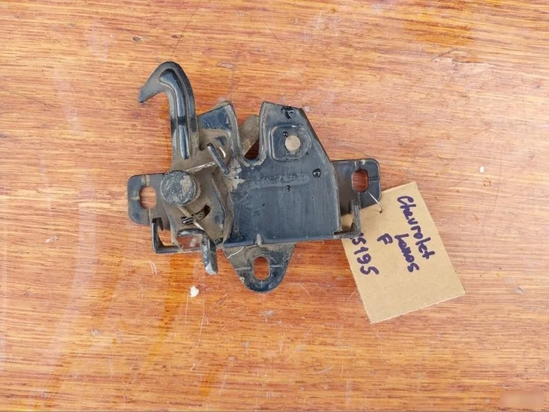 Замок капота Chevrolet Lanos 2008 96303295 T100 A15SMS