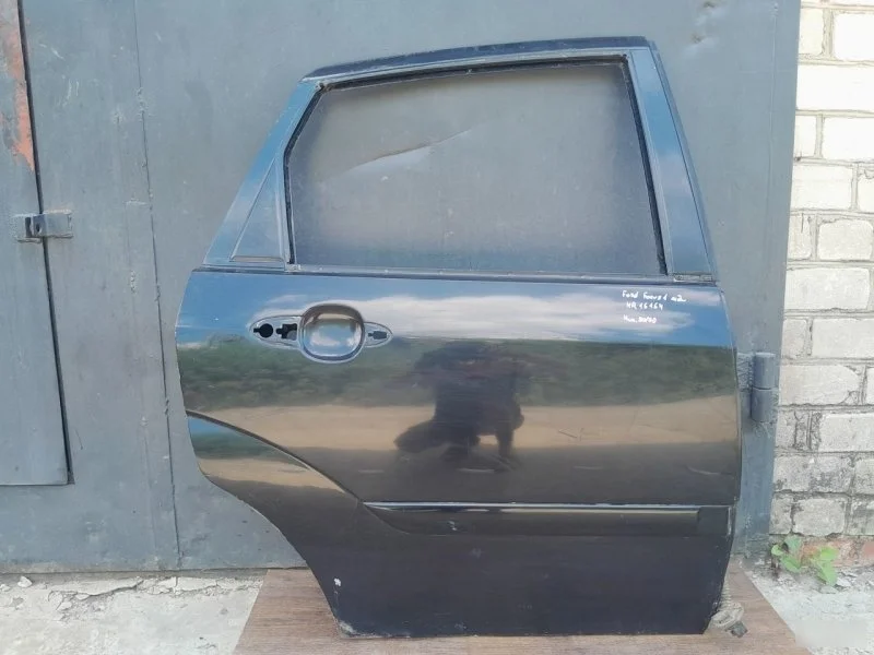 Дверь Ford Focus 1 2001 1430137 DFW, задняя правая