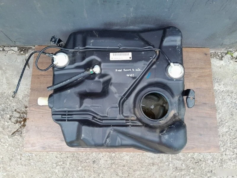 Топливный бак Ford Focus 2 2007 3M519002SB CB4 1.8 QQDB