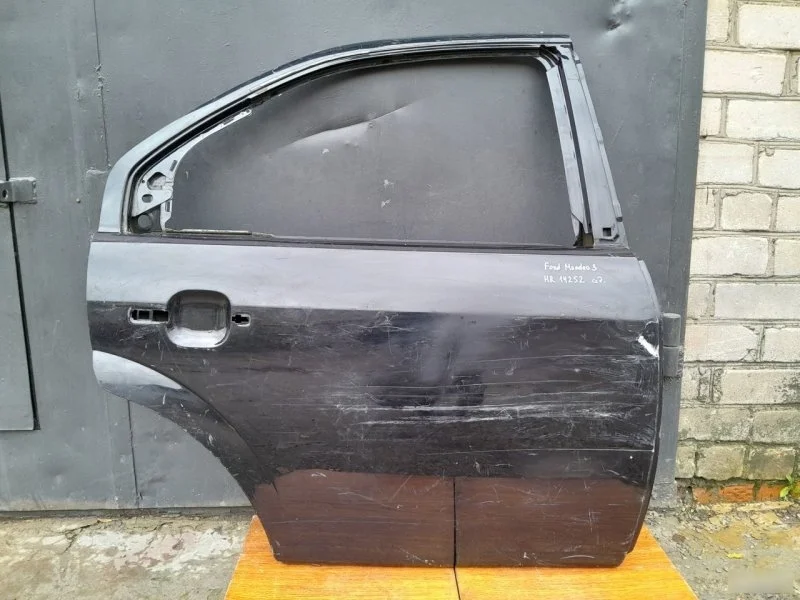 Дверь Ford Mondeo 3 2004 1446441 B4Y, задняя правая