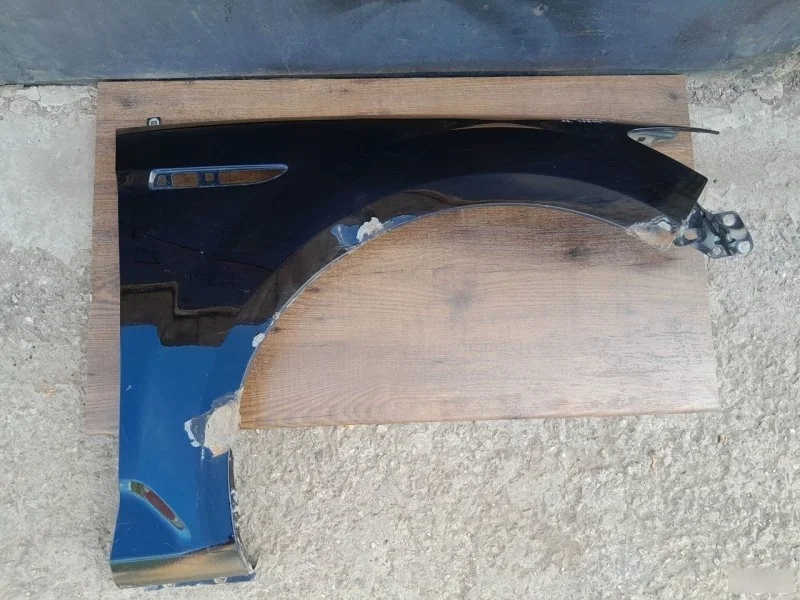 Крыло Ford Mondeo 4 2009 1702313 BD, переднее правое