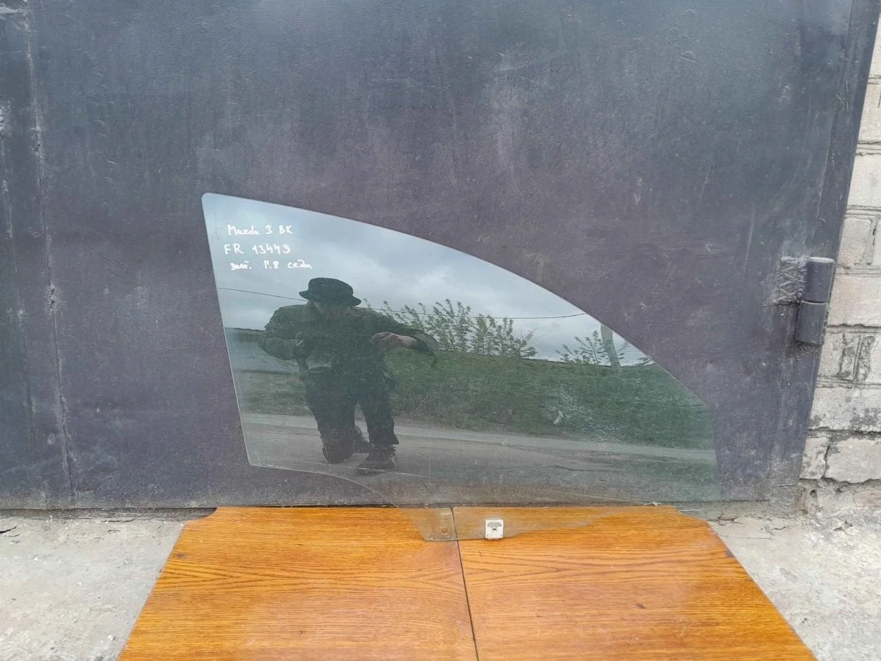 Стекло Mazda Mazda3 2009 BP4K58511B BK Z6, переднее правое