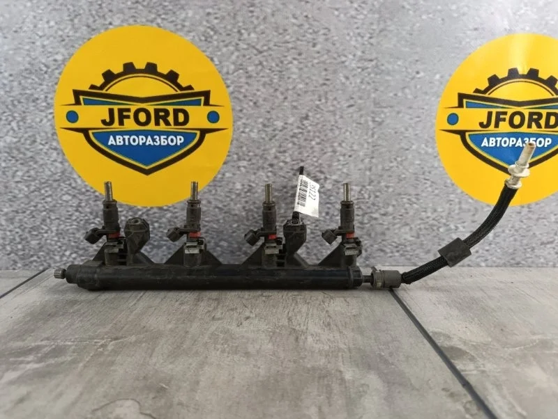 Рампа топливная Peugeot 207 2008