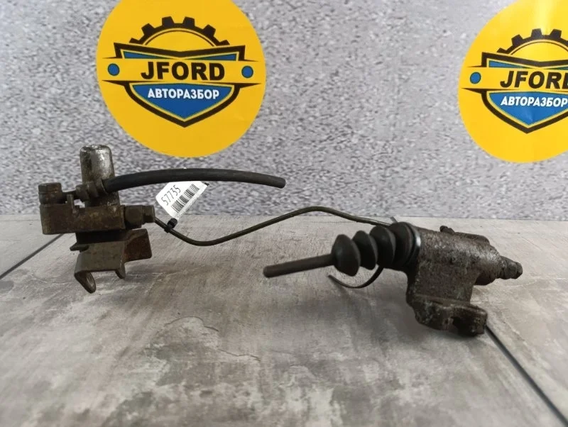 Рабочий цилиндр сцепления Mitsubishi Pajero 3 2004 V78W