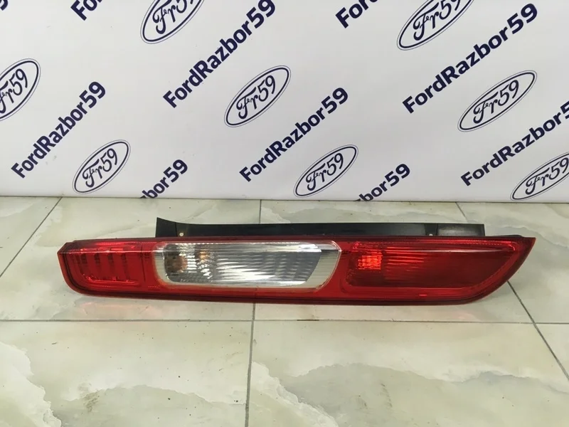Фонарь Ford Focus 2 2005 1420451 CB4 2.0 (AODA), задний левый