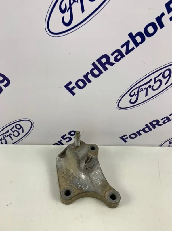 Кронштейн МКПП (Тринога) Ford Fusion 2002-2012 1141460 CBK