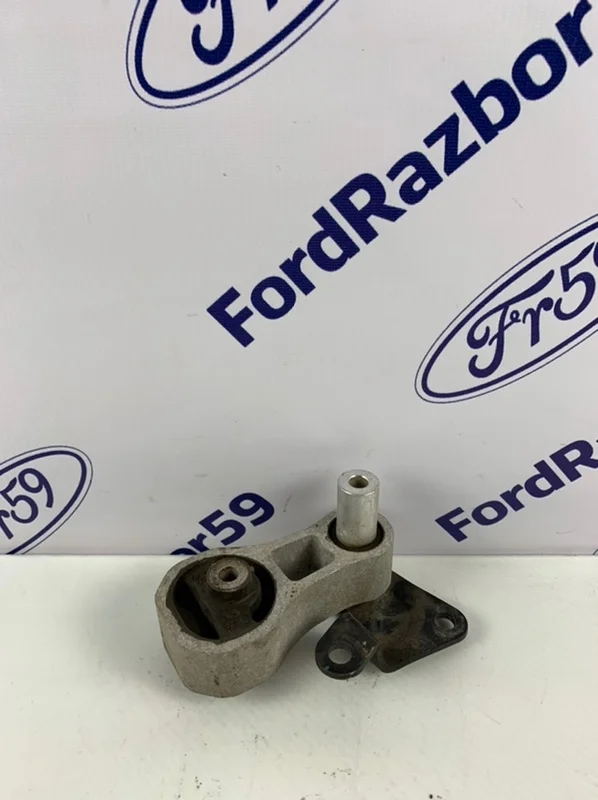 Кронштейн МКПП (Серьга) Ford Fusion 2002-2012 1695146 CBK, задний