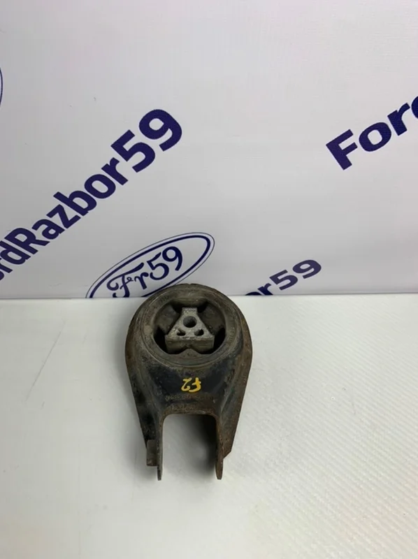 Подушка двигателя Ford Focus 2 2005-2011 1404996 CB4, задняя