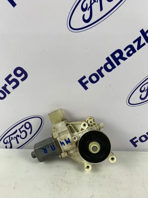 Мотор стеклоподъемника Ford Mondeo 4 2007-2015 1376856 BD, передний правый