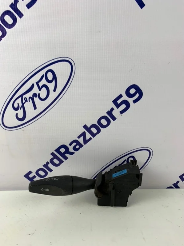 Переключатель поворотов Ford Fusion 2002-2012 1142542 CBK