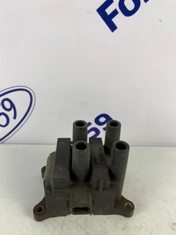 Катушка зажигания Ford Focus 3 2011-2019 1823596 CB8 1.6