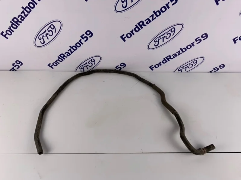 Патрубок системы охлаждения Ford Focus 2 2005-2011 1386837 CB4 1.8-2.0