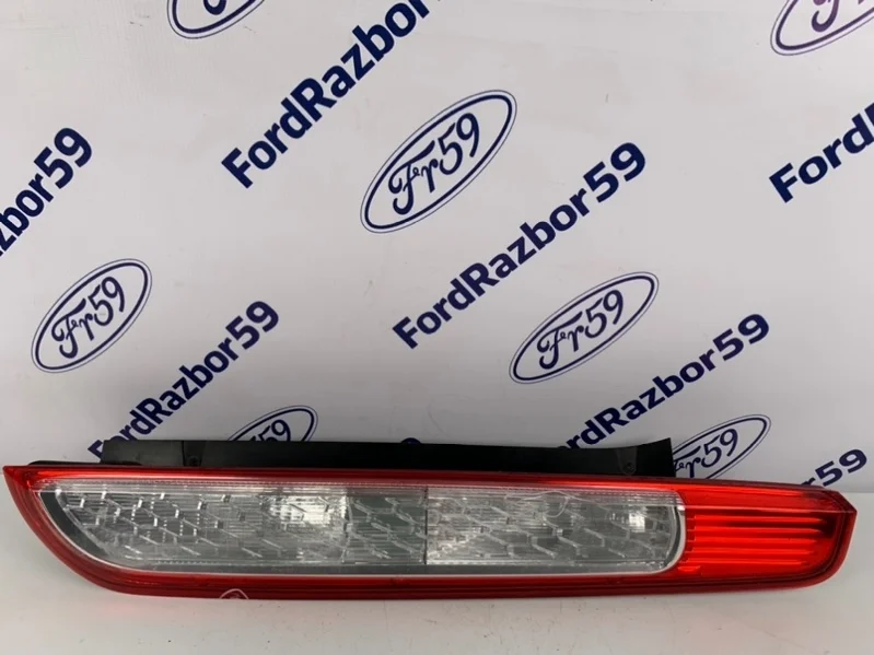 Фонарь Ford Focus 2 2008-2011 1528770 CB4, задний правый