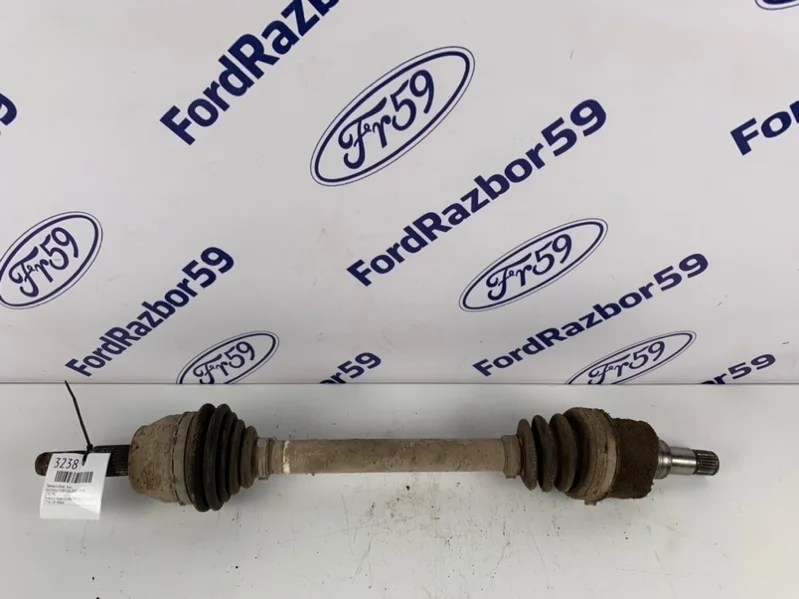 Привод в сборе Ford Focus 3 2011-2019 1758156 CB8 1.6, левый