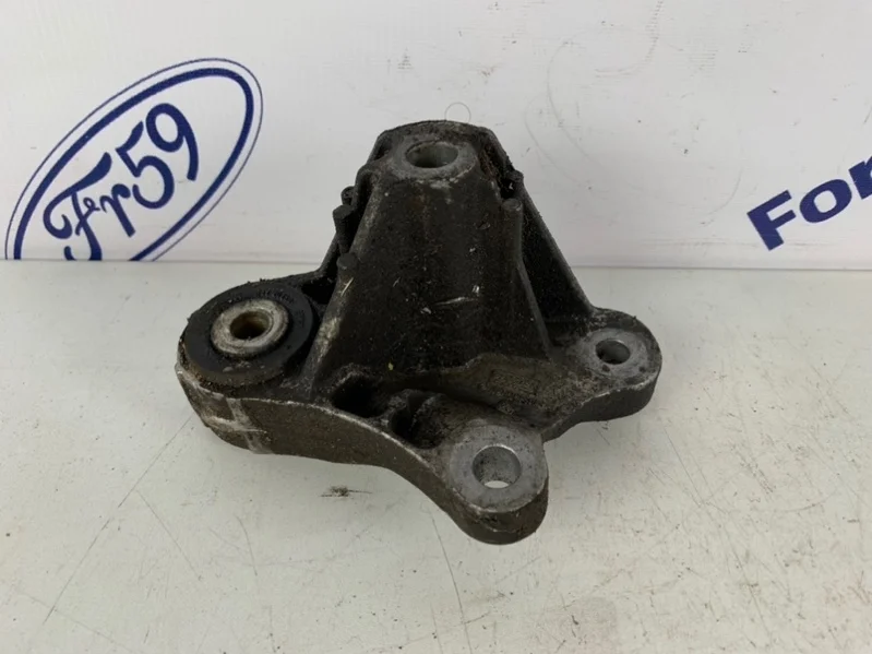 Кронштейн МКПП (Серьга) Ford Focus 2 2009 1322569 CB4 1.8 (QQDB), задний