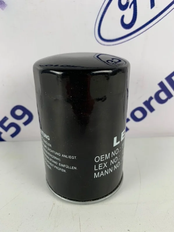 Масляный фильтр Ford Focus 2 2005-2011 1751529 CB4