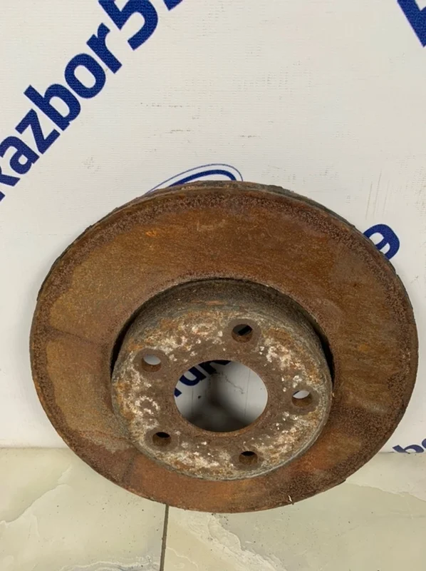 Тормозной диск Ford Focus 3 2011-2019 1790221 CB8 1.6, передний