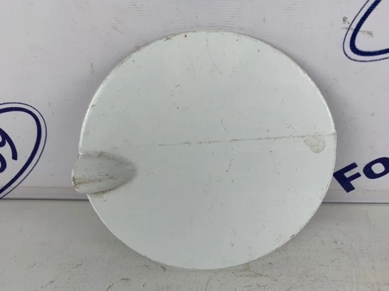 Лючок бензобака Ford Focus 2 2008-2011 1537777 CB4