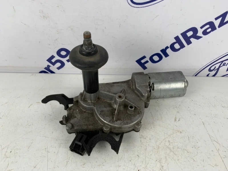 Мотор заднего дворника Ford Focus 2 2005-2011 1689913 CB4, задний