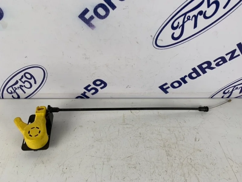 Ручка открывания капота Ford Focus 3 2011-2019 1804625 CB8