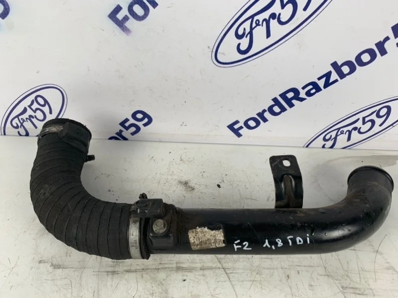Патрубок интеркулера Ford Focus 2 2005-2011 1496238 CB4 1.8 TDCI