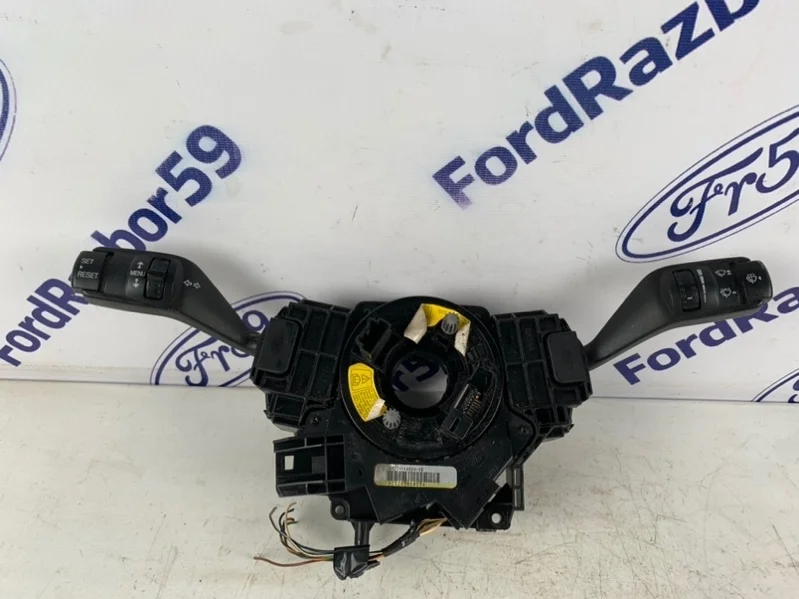 Блок подрулевых переключателей Ford Focus 2 2006 1754623 CB4 1.6 (HWDA)