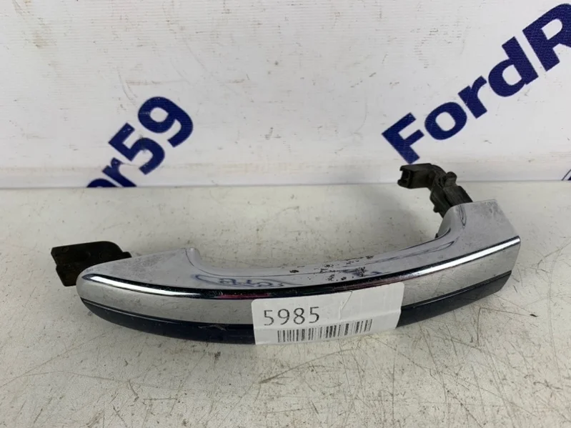 Ручка двери внешняя Ford Focus 2 2005-2011 1484761 CB4, левая