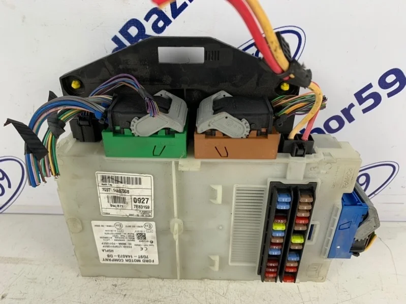 Блок предохранителей салонный Ford Mondeo 4 2007-2010 1681101 BD