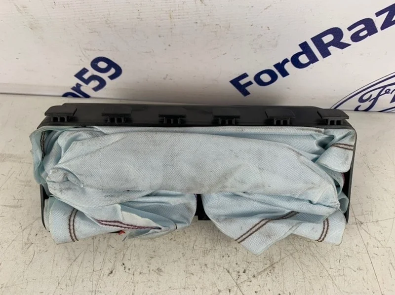 Подушка безопасности в колени Ford Mondeo 4 2007-2010 1524846 BD