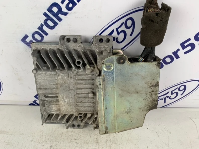 Блок управления двигателем Ford Mondeo 4 2007-2010 1561024 BD
