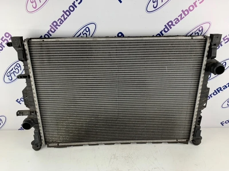 Радиатор ДВС Ford Mondeo 4 2008 1582563 BE 2.0 (AOBA)